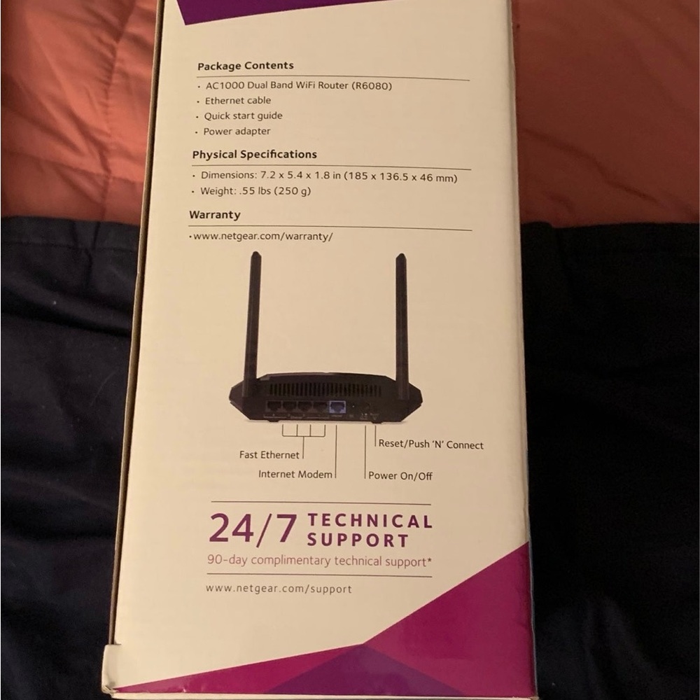 Netgear AC1000 Dual Band WiFi Router - Picture 3 of 5
